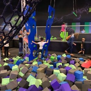 Meet your Posher, Jin